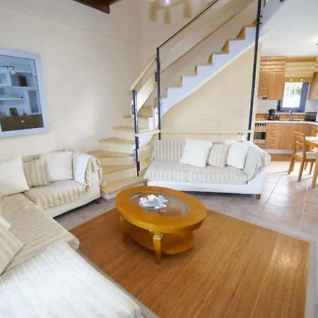 Holiday home Santoro *